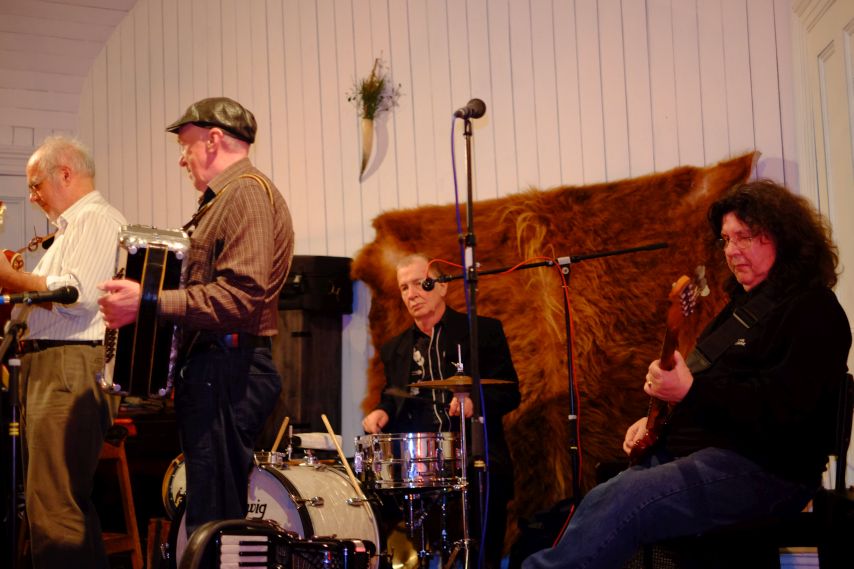 Equinox All Star Band at Pukehiki Hoedown / Ceilidh